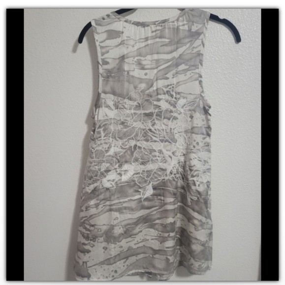 NWT Da-Nang embroidered tunic sleeveless top size xs - Picture 2 of 13